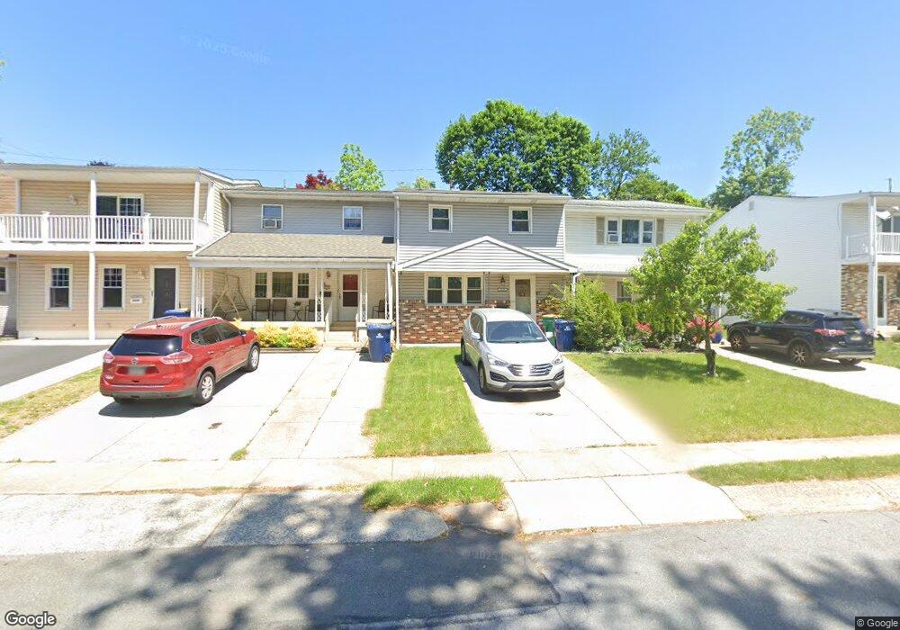 2523 Eisenhower Ct, Reading, PA 19609 - photo 1