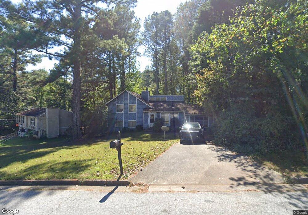 2009 Singer Way, Lithonia, GA 30058 - photo 1