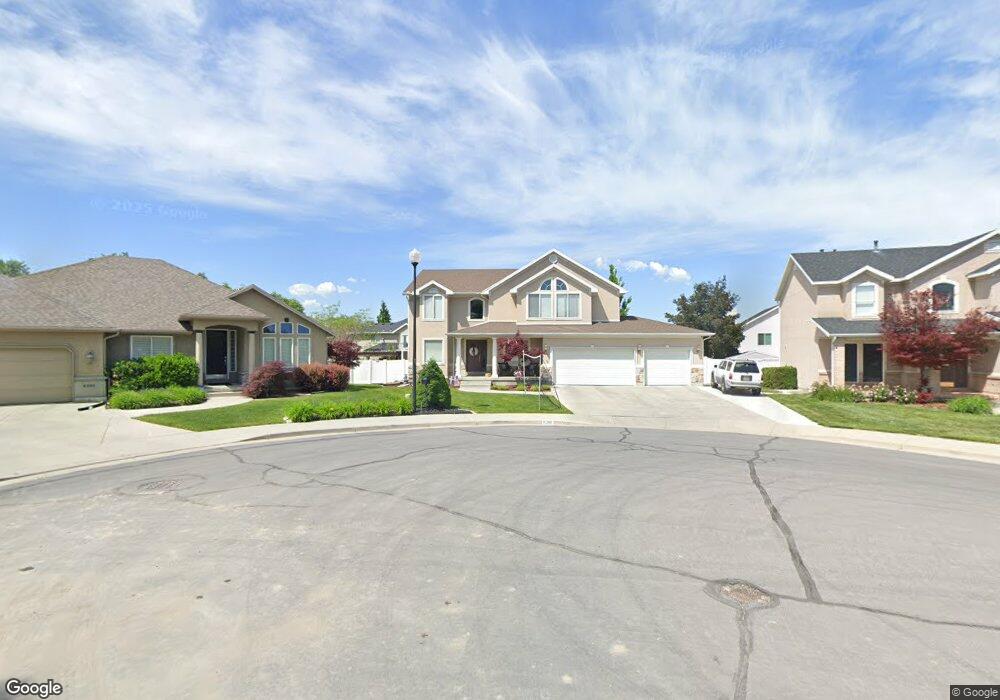 8388 Park Hurst Cir, Sandy, UT 84094 - photo 1