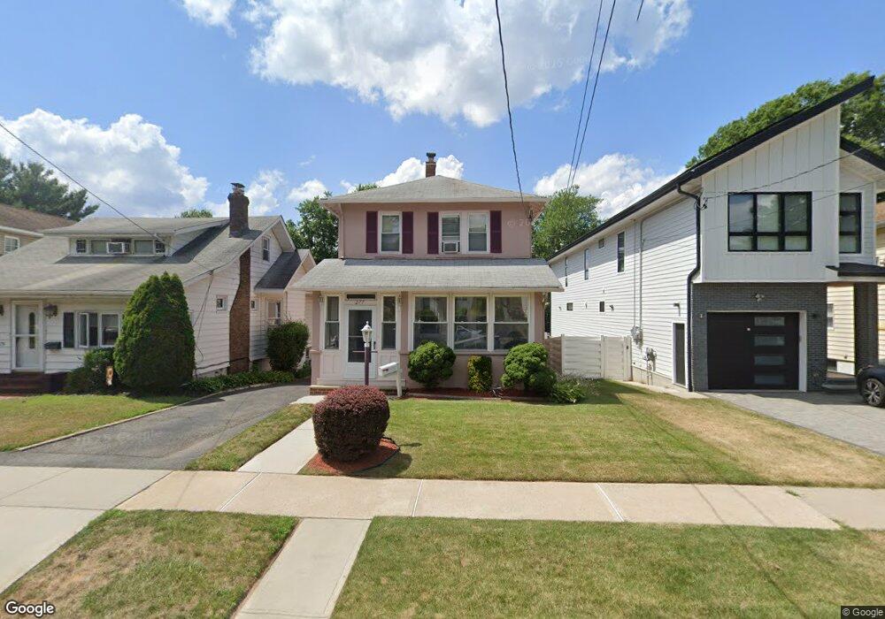 277 Travers Place, Lyndhurst, NJ 07071 - photo 1