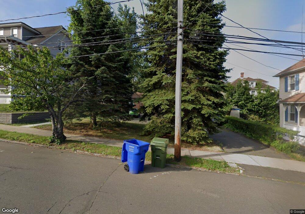 129 Prince St, Wallingford, CT 06492 - photo 1