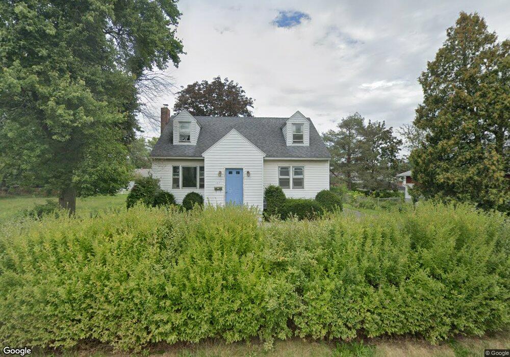 105 Washington Ave E, Rensselaer, NY 12144 - photo 1