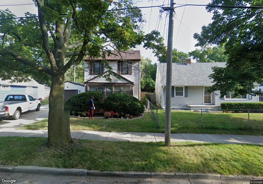 1218 W Maple St, Lansing, MI 48915 - photo 1