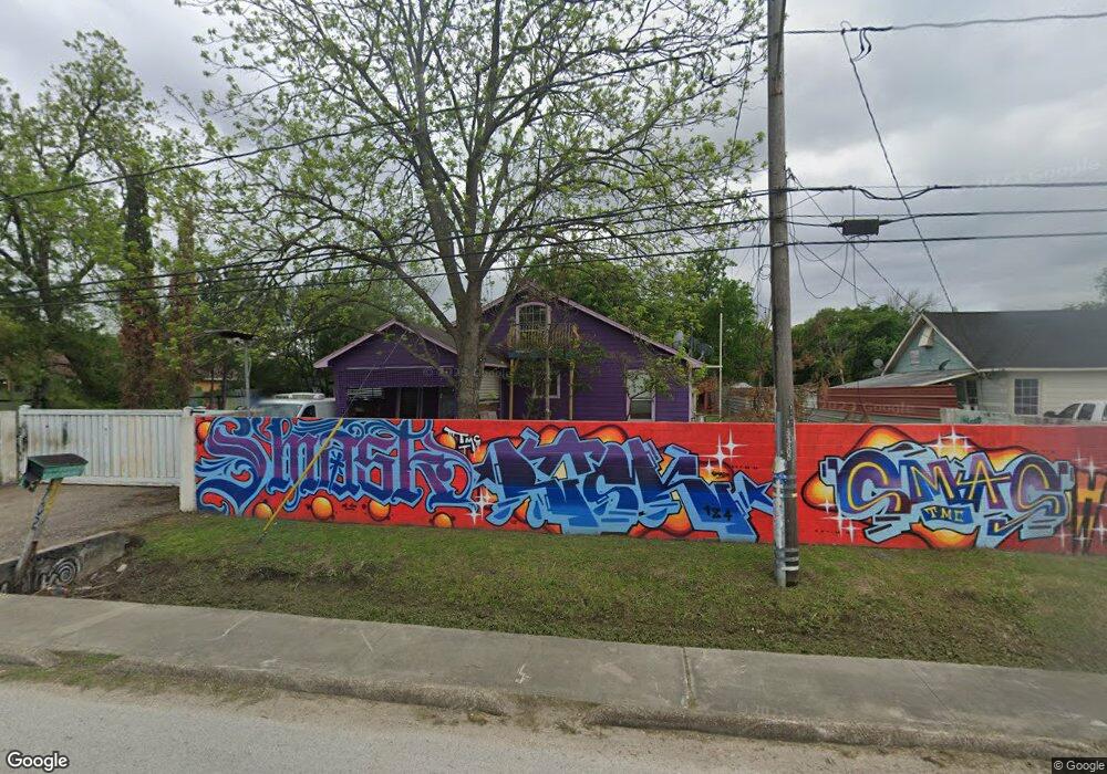 1702 Skinner Rd, Houston, TX 77093 - photo 1