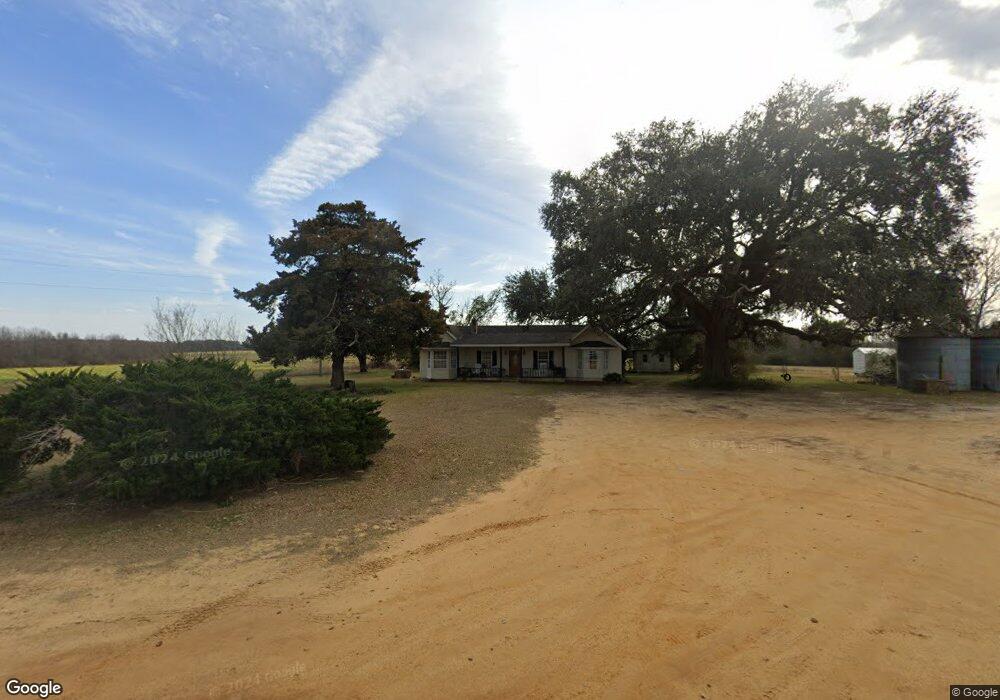 342 E Broad St, Uvalda, GA 30473 - photo 1