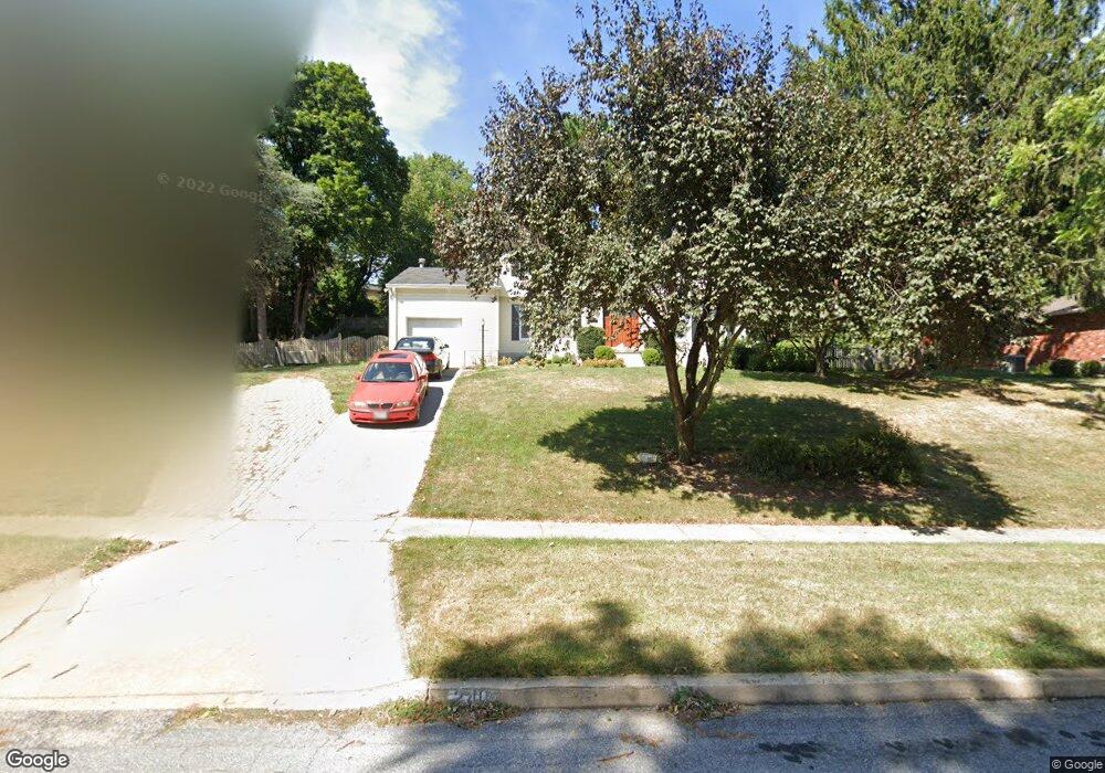 240 E Timonium Rd, Lutherville Timonium, MD 21093 - photo 1