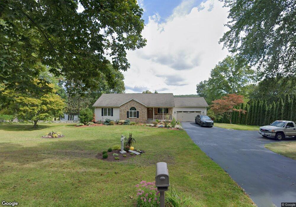 816 Lyon St, Ludlow, MA 01056 - photo 1