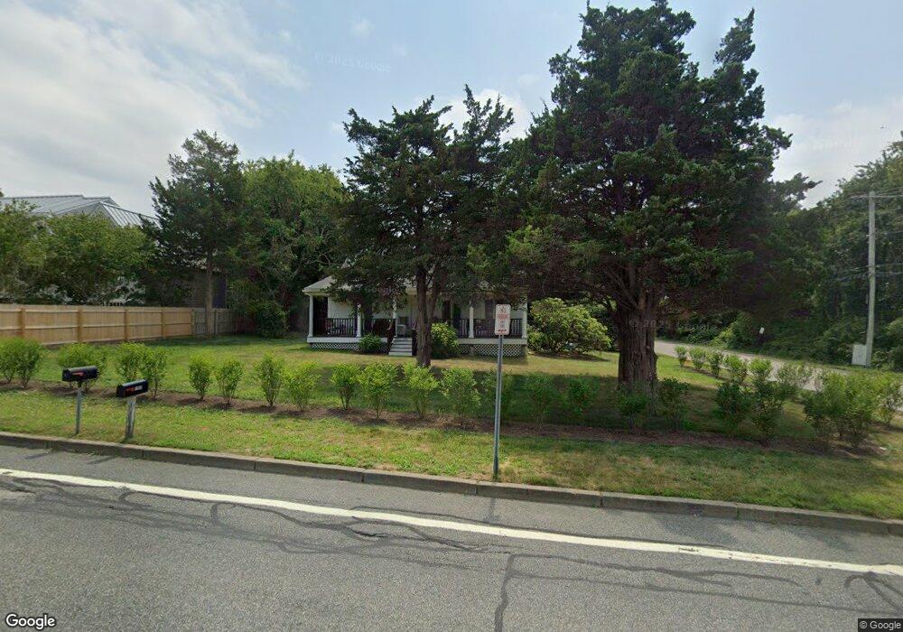 153 Hamilton Ave, Jamestown, RI 02835 - photo 1