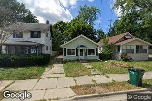 637 N Magnolia Ave, Lansing, MI 48912
