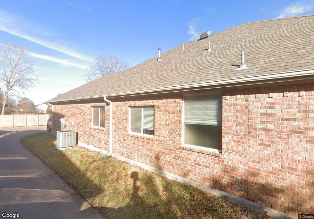 7901 Creek View Dr, North Richland Hills, TX 76180 - photo 1