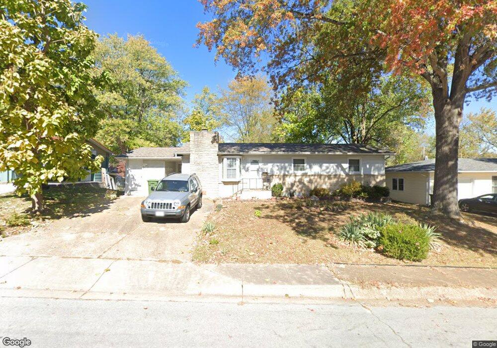 1113 E 9th St, Rolla, MO 65401 - photo 1