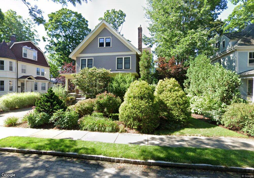 22 Warwick Rd, West Newton, MA 02465 - photo 1