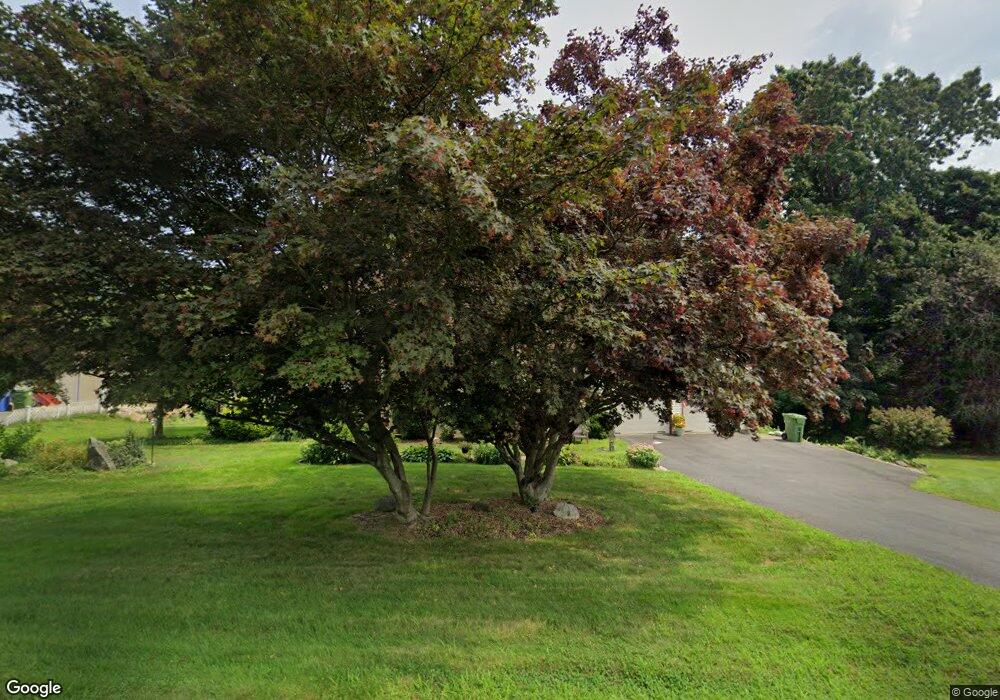 14 Winthrop Blvd, Cromwell, CT 06416 - photo 1