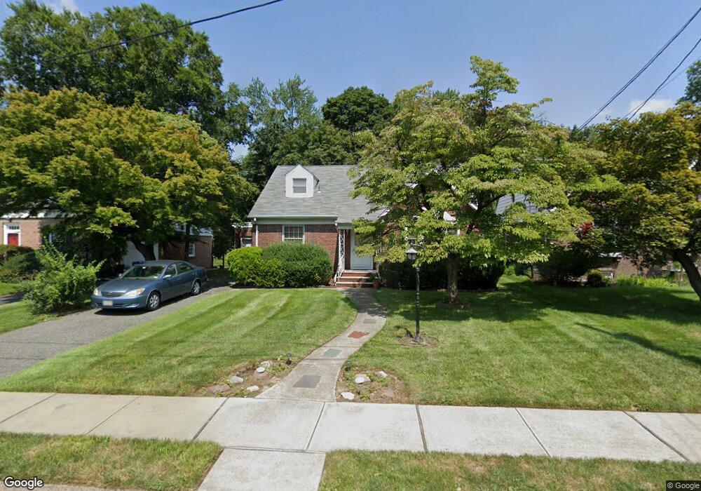 13-11 Ivy Ln unit 1X, Fair Lawn, NJ 07410 - photo 1