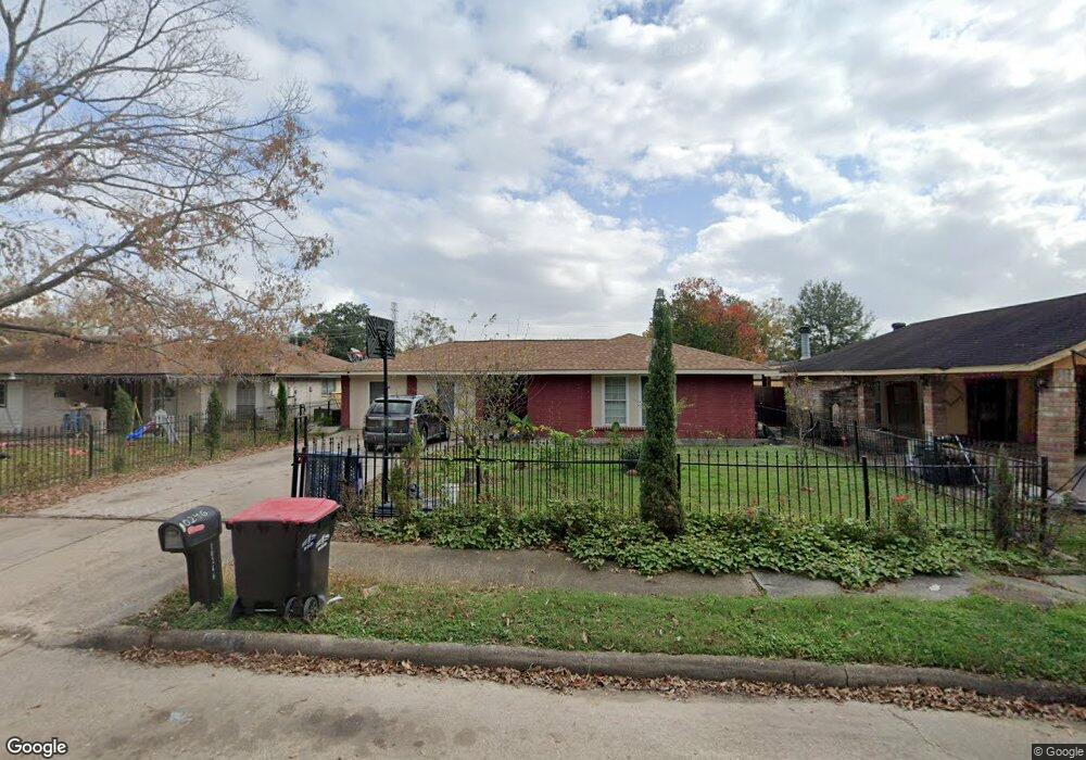 10246 Ella Blvd, Houston, TX 77038 - photo 1