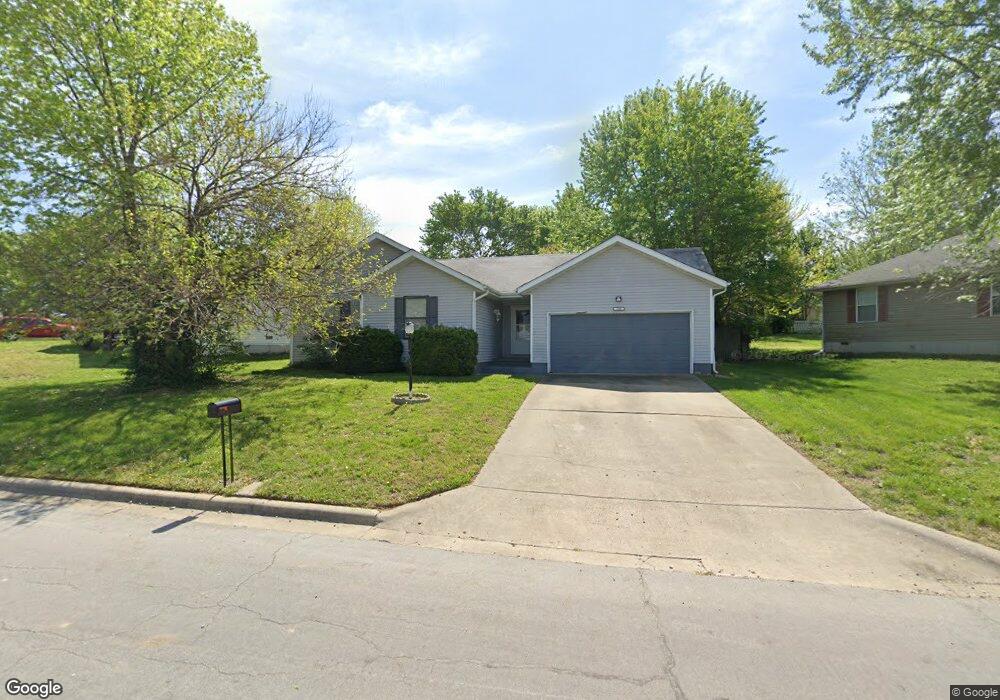 642 Eagle St, Nixa, MO 65714 - photo 1