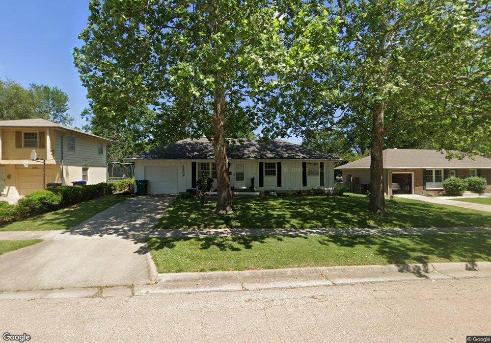 3232 SW Westwood Dr, Topeka, KS 66614 - photo 1