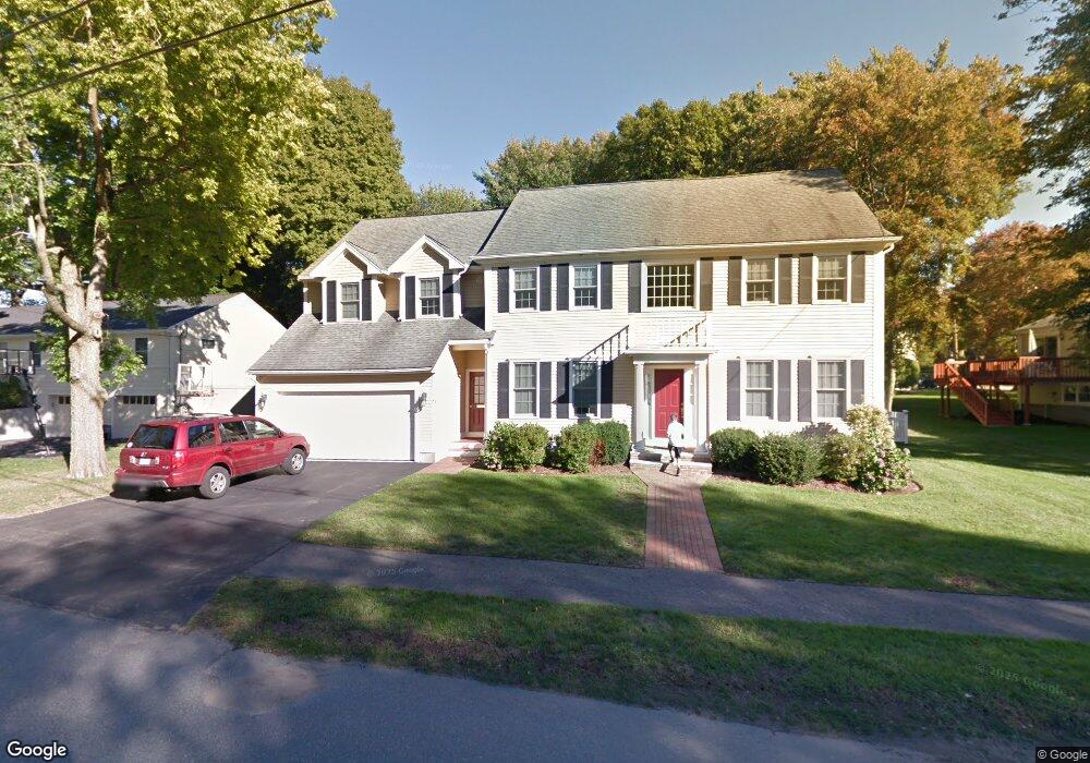 84 Highgate St, Needham, MA 02492 - photo 1