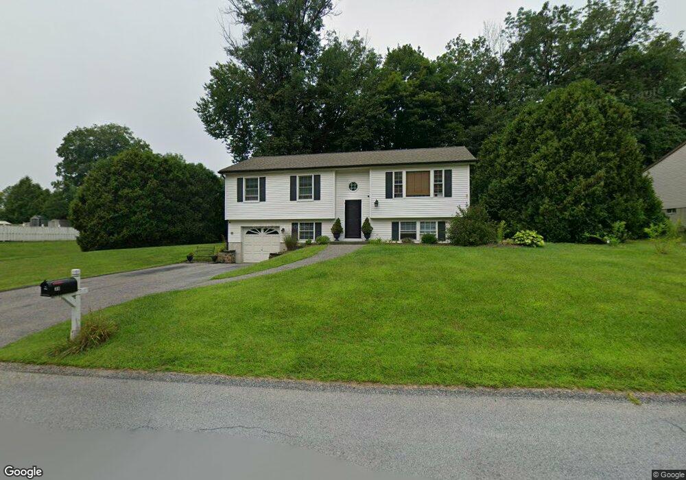 39 Holly Hill Dr, Wingdale, NY 12594 - photo 1