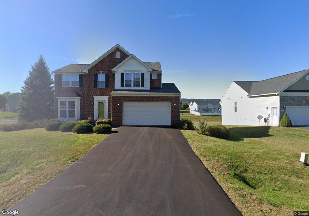 23 Chaucer Ln, Gerrardstown, WV 25420 - photo 1