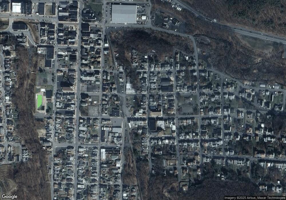 126 N Vine St, Shamokin, PA 17872 - photo 1