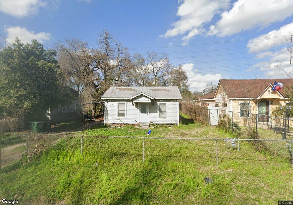 403 Frisco St, Houston, TX 77022 - photo 1