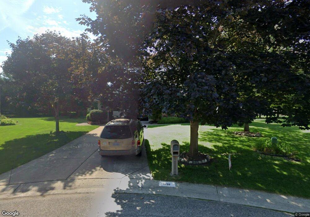 1709 Heron View Ct, West Bloomfield, MI 48324 - photo 1