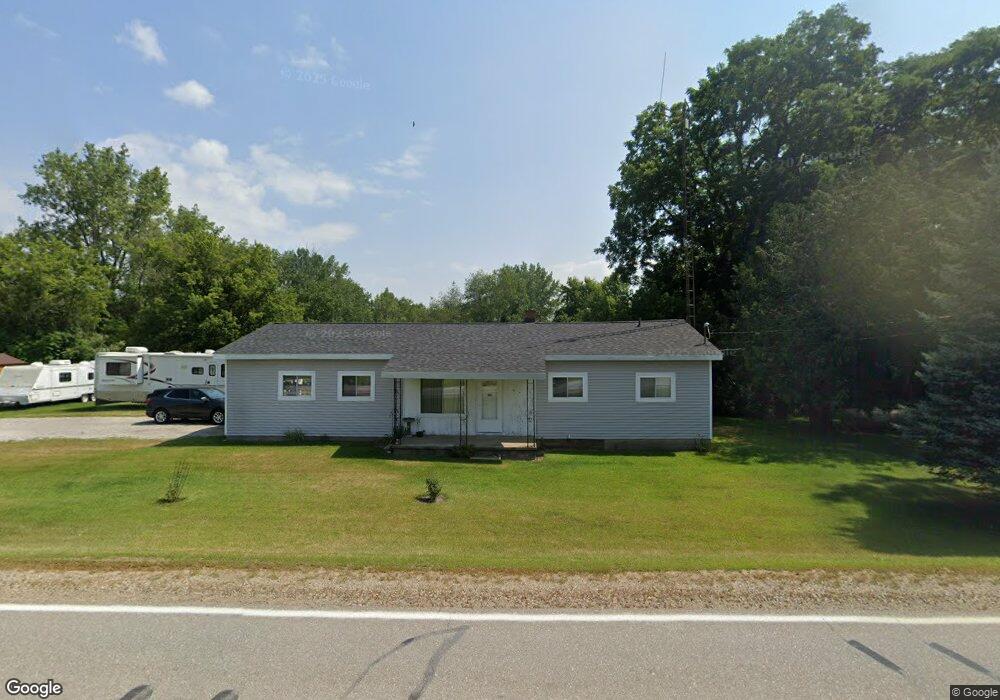 3859 Sheridan Rd, Vassar, MI 48768 - photo 1