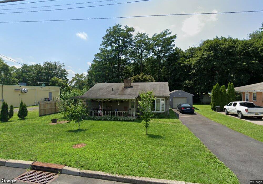 439 1st Ave, Alpha, NJ 08865 - photo 1