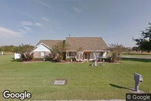 202 Country Village Dr, Raceland, LA 70394
