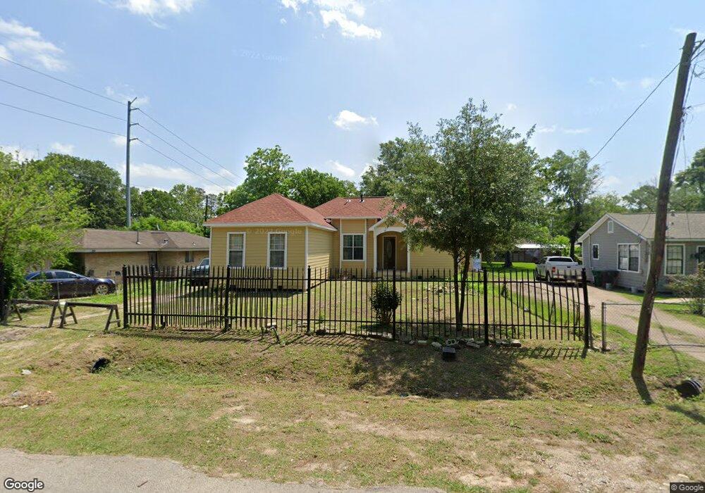 9112 Lanewood Dr, Houston, TX 77016 - photo 1