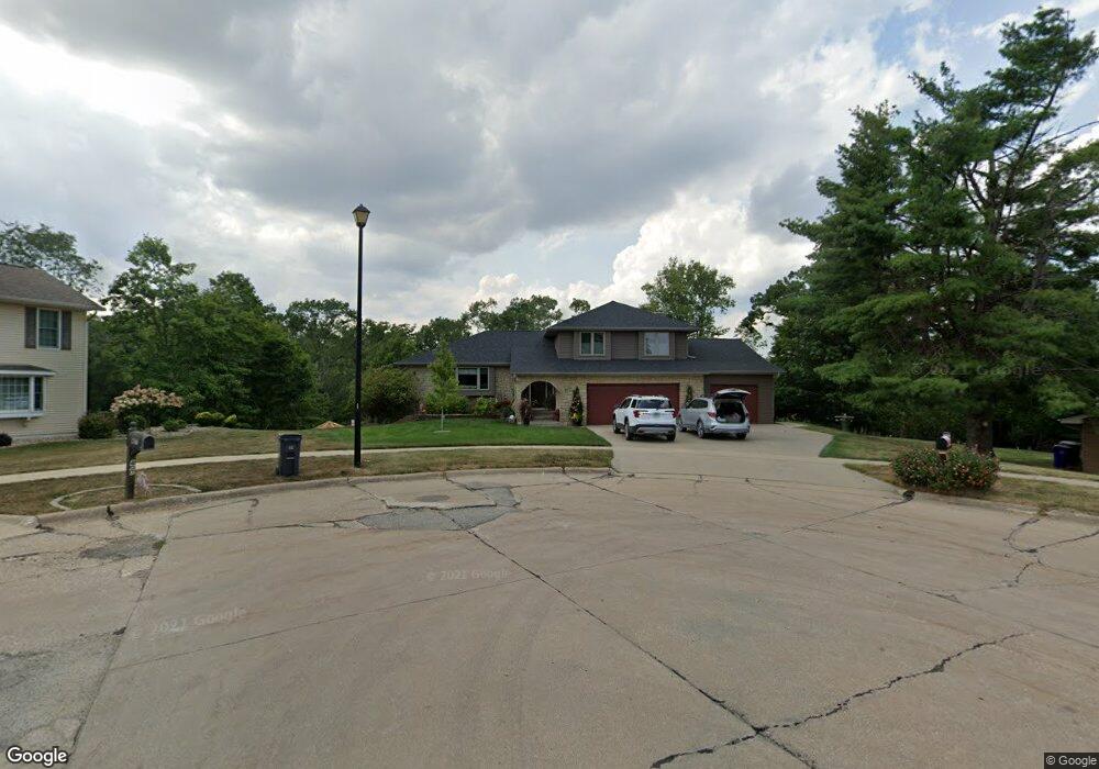 403 Green Valley Cove SE, Cedar Rapids, IA 52403 - photo 1