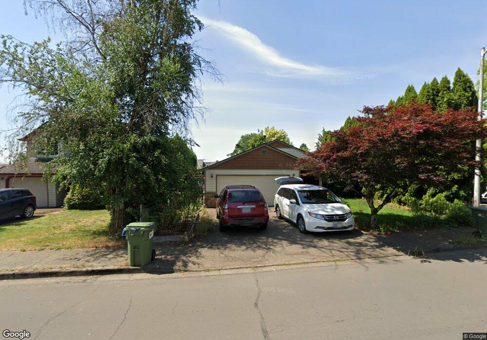 227 SW 11th St, Dundee, OR 97115 - photo 1