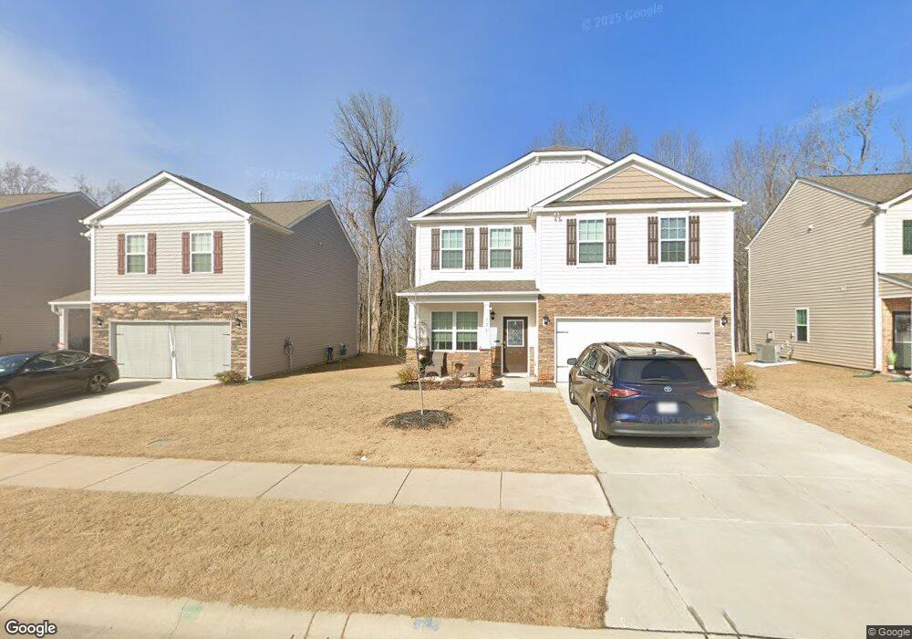 574 King Clover Ln unit 121, Clover, SC 29710 - photo 1