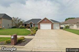 958 Malinda Ct, Forsyth, IL 62535