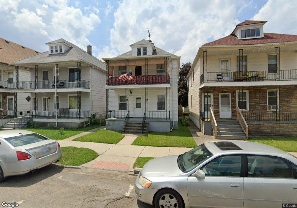 11457 Fleming St, HamtraMcK, MI 48212 - photo 1