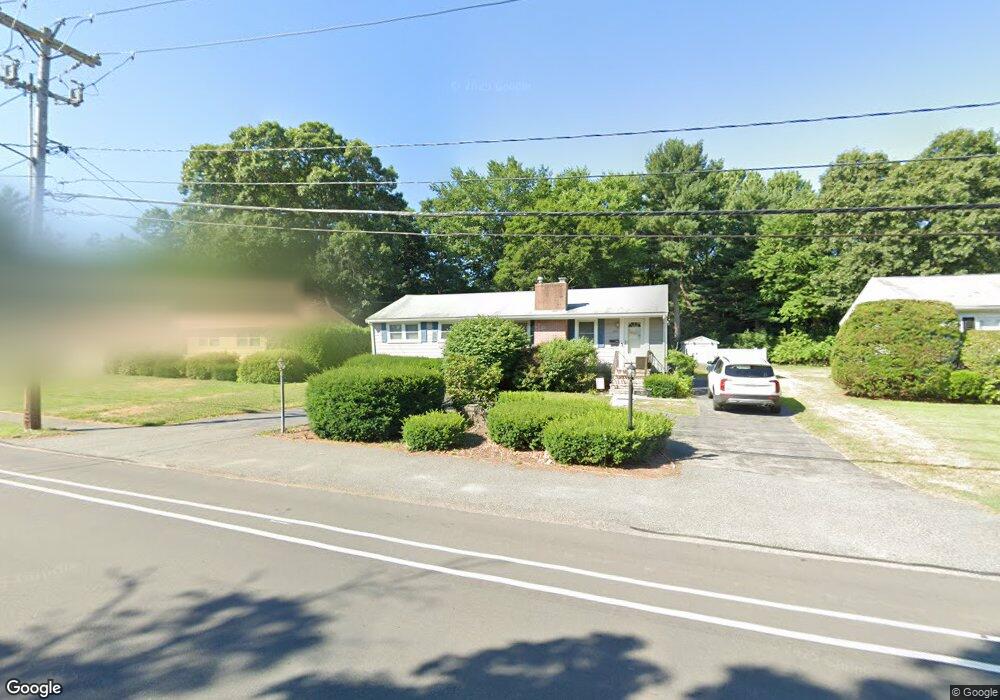 235 Hunting Rd, Needham Heights, MA 02494 - photo 1