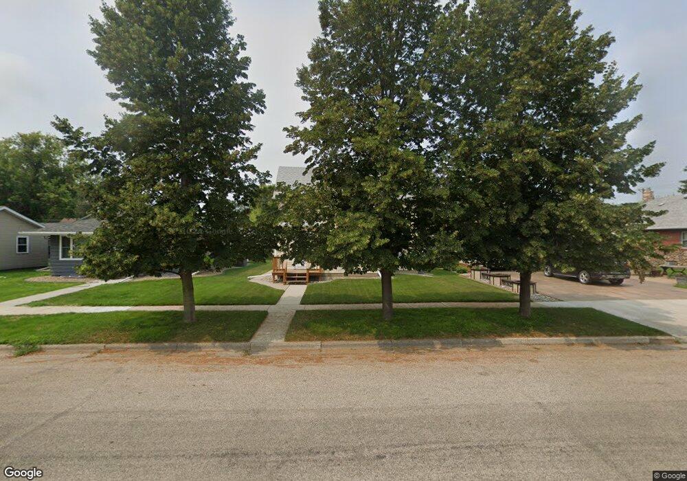 715 2nd Ave NE, Jamestown, ND 58401 - photo 1