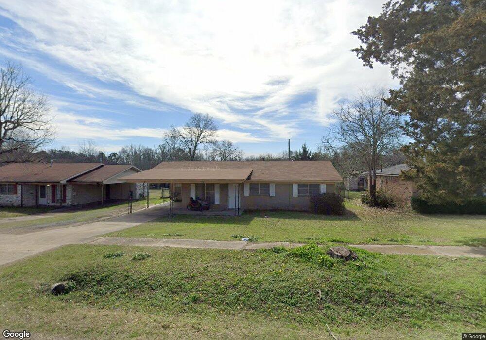 319 Gilbert Dr, Vivian, LA 71082 - photo 1