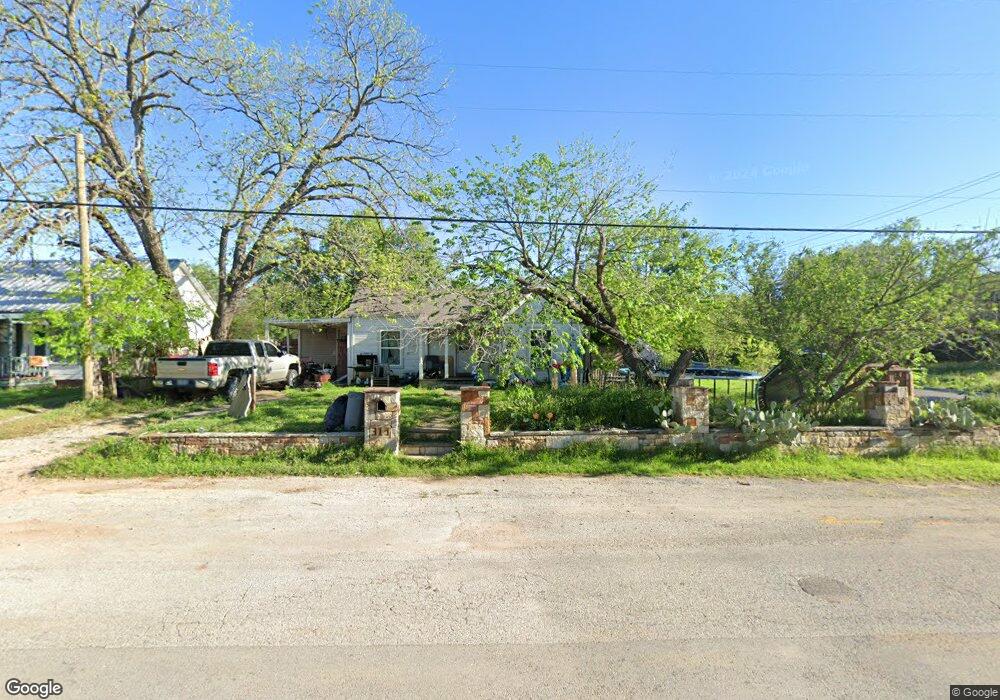 319 Edna St, Weatherford, TX 76086 - photo 1