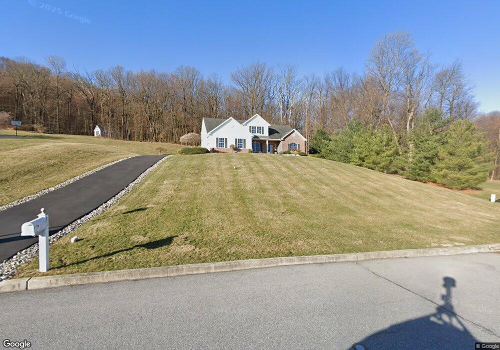 11 Stingray Dr, Reading, PA 19608 - photo 1