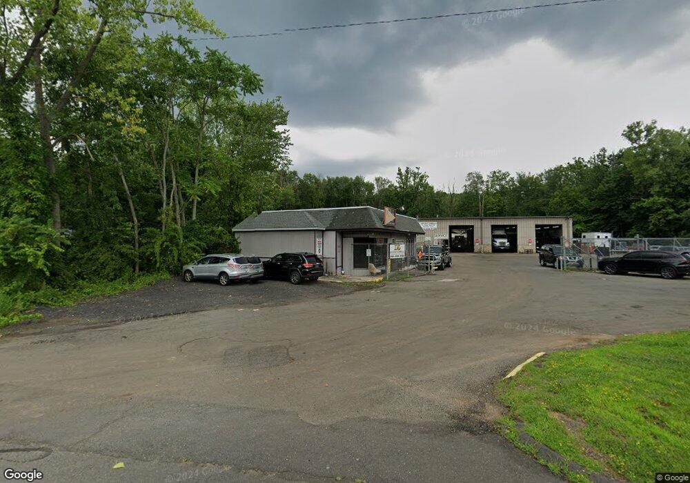 1219 Berlin Turnpike, Berlin, CT 06037 - photo 1