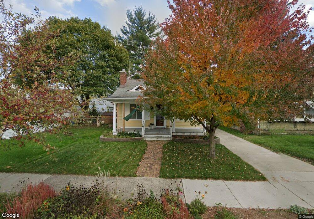 1711 Stirling Ave, Lansing, MI 48910 - photo 1