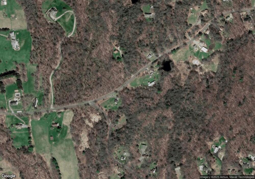 570 E Cotton Hill Rd, New Hartford, CT 06057 - photo 1