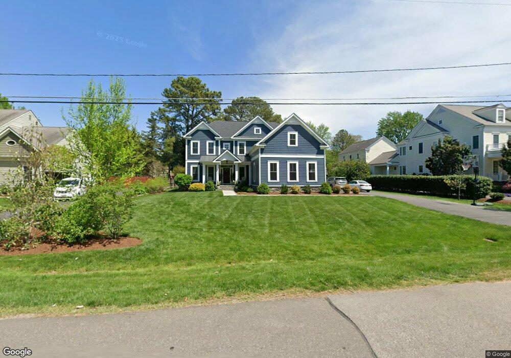 8705 Winthrop Dr, Alexandria, VA 22308 - photo 1