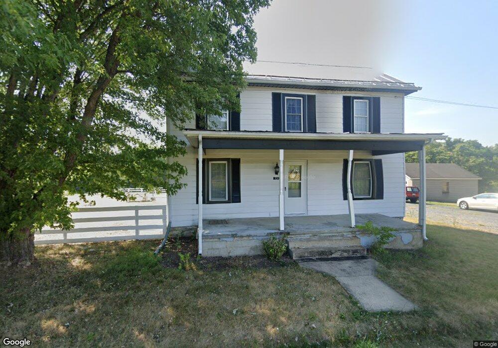 100 Maple St, Bentonville, VA 22610 - photo 1