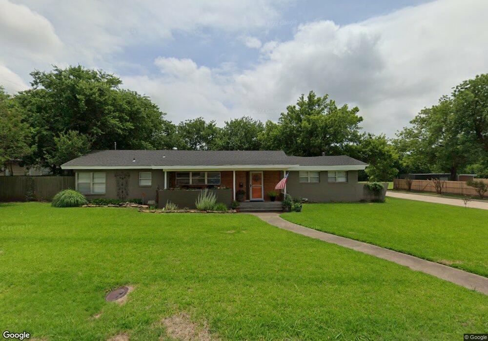 1718 6th Ave SW, Ardmore, OK 73401 - photo 1
