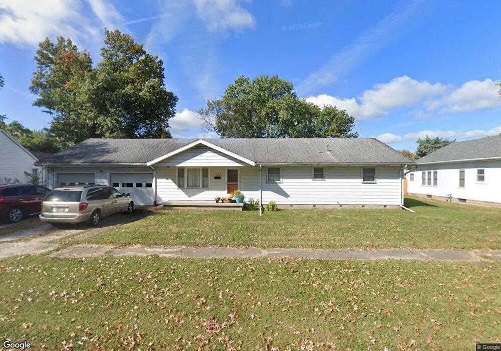 2525 Dillman St, Terre Haute, IN 47802 - photo 1
