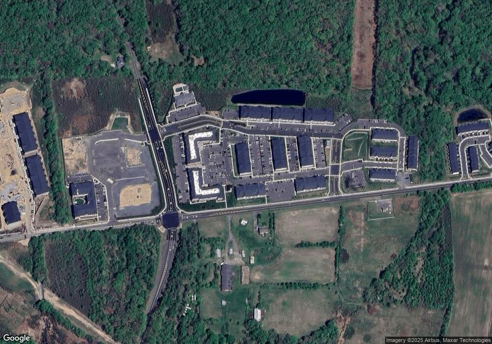 821 Stiller Ln unit 821, Jamesburg, NJ 08831 - photo 1