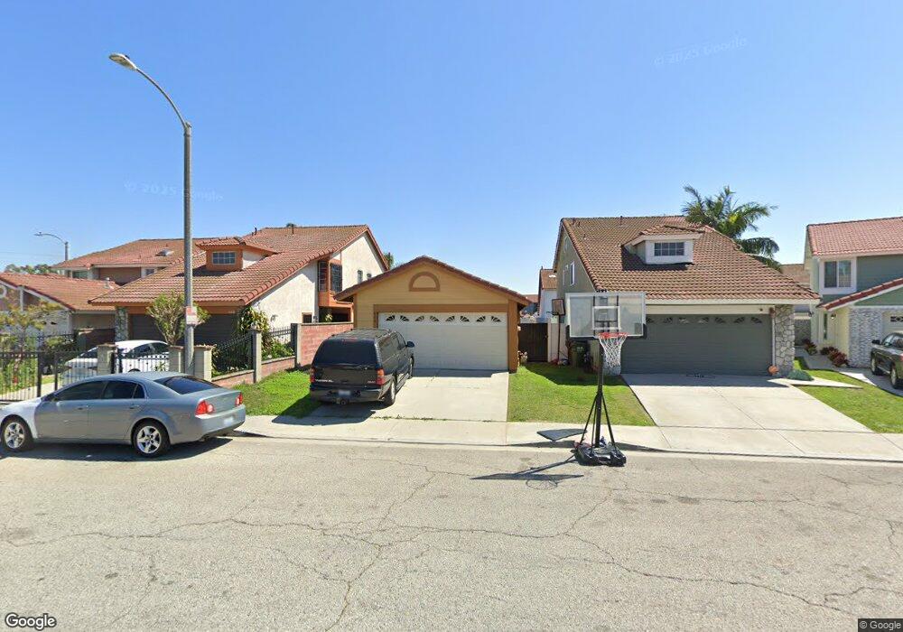 606 W Palm Cir, Compton, CA 90220 - photo 1